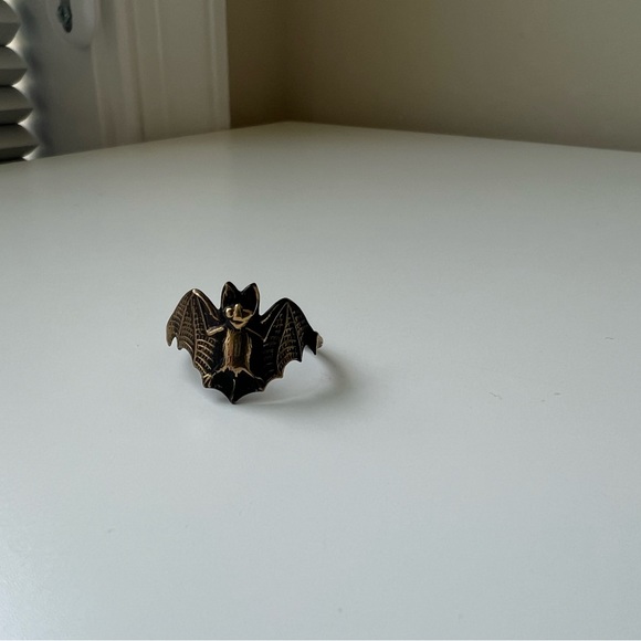 Bat ring - Picture 2 of 8